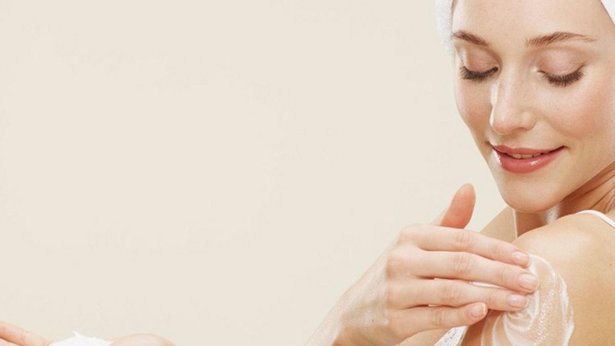 Body Care Lokal vs Internasional: Mana yang Lebih Cocok untuk Kulit Tropis?