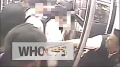 Sopir ini berani ini juga menghentikan sang pelaku yang mencoba kabur dari busnya.
