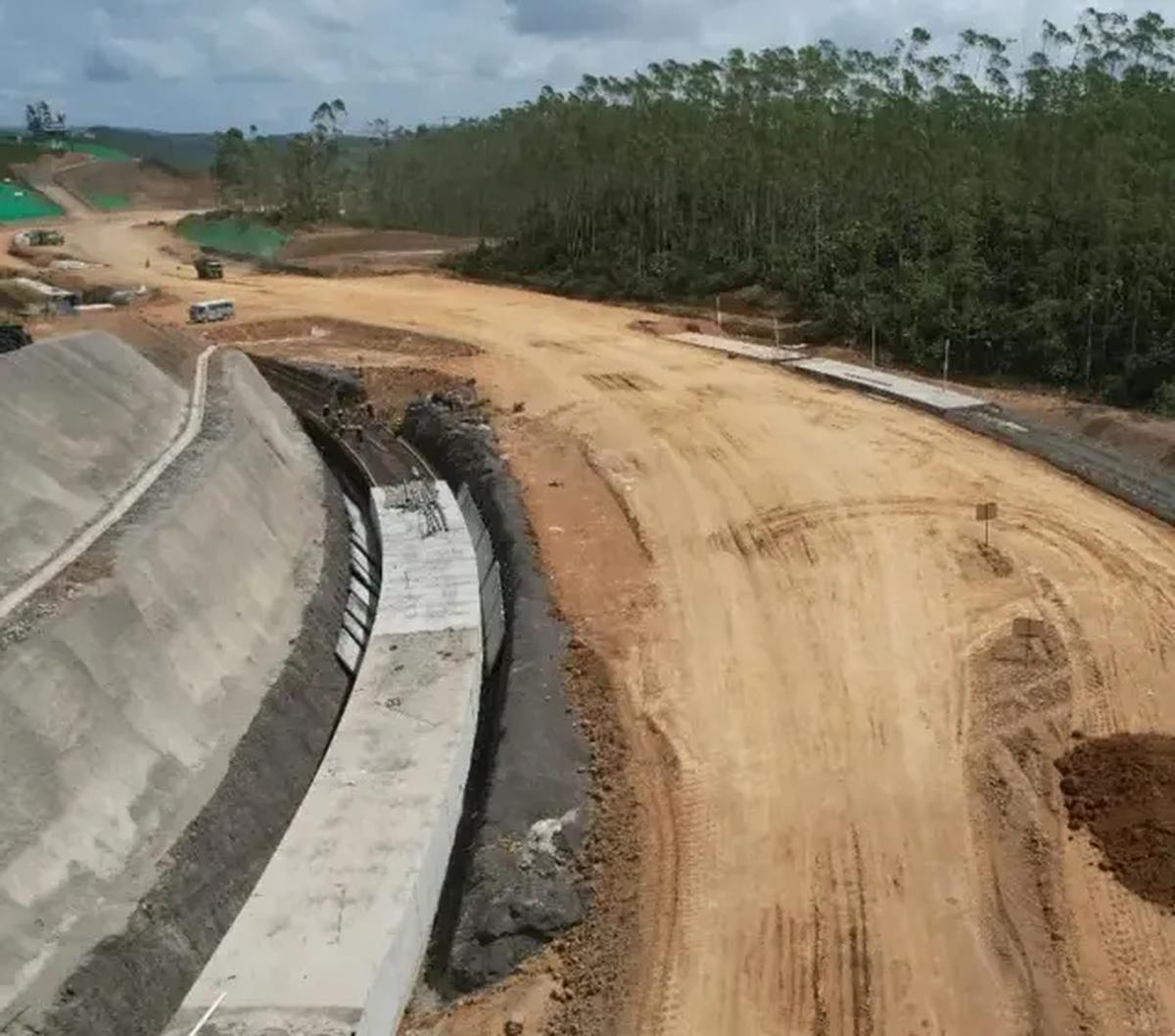 "Sampai dengan 25 Agustus 2023, sejumlah 335 aset properti di berbagai instansi telah terdaftar dan dikerjasamakan bersama LMAN di platform AESIA untuk siap dioptimalisasikan," ucap Basuki.