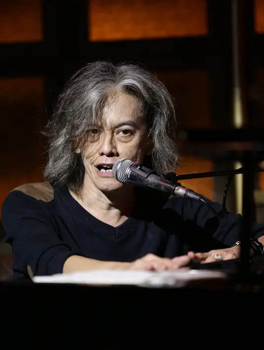 Banyak dari lagu-lagunya yang menjadi hits. Diantaranya Sakura, dan Barcelona yang populer tahun 80-an. (Andy Masela/Bintang.com)