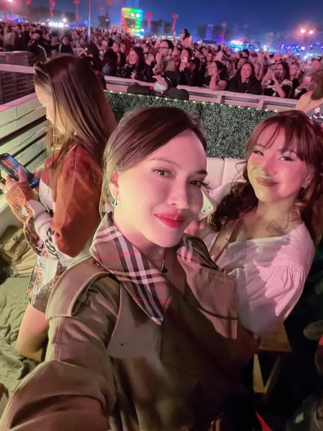 Shandy Aulia saat hadir di Coachella. [@shandyaulia]