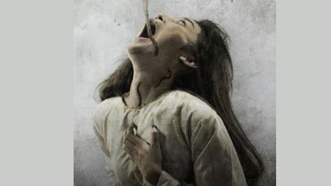 Artis Indonesia Nyaris Bugil di Film Horor Bikin Gagal 