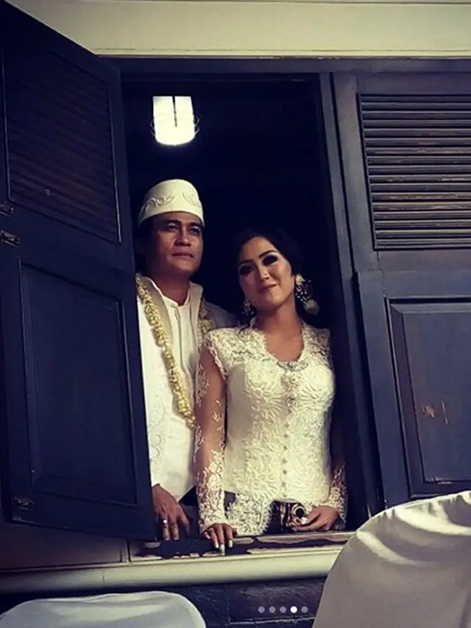 [Bintang] Adjie Pangestu Nikahi dan Novita Patria