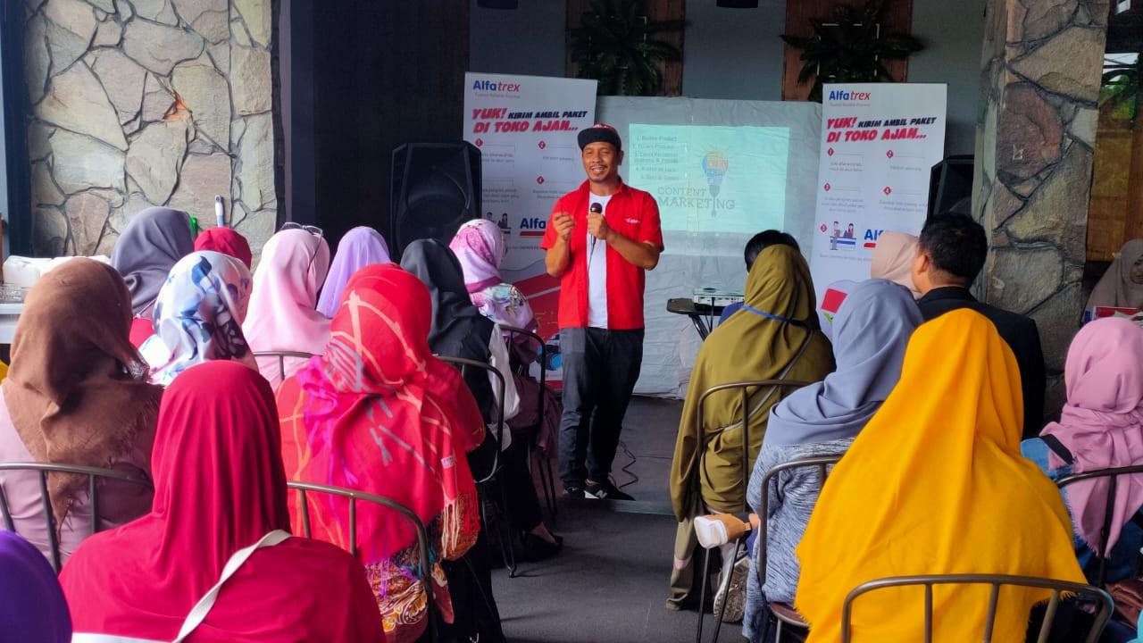 500 Toko Alfamart di Palembang Siap Layani Jasa Ekspedisi Produk UMKM