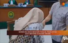 Momen Ria Ricis Cium Tangan Teuku Ryan Sebelum Sidang Cerai, Ekspresi Sang Suami Disorot