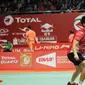 Pasangan ganda campuran Indonesia, Tontowi Ahmad/Liliyana Natsir saat melawan R Kargaev/E Bolotova (Rusia) di Total BWF Championships 2015 di Jakarta, Selasa (11/8/2015). Tontowi Ahmad/Liliyana Natsir unggul 21-11, 21-11. (Liputan6.com/HelmiFithriansyah)