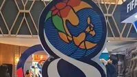 FIFA ASEAN Cup mampir ke Sarinah, Jakarta Pusat, membawa berbagai merchandise resmi turnamen yang bisa diburu para penggemar sepak bola. Selain itu, pengunjung juga berkesempatan menikmati diskon tiket sebesar 30% untuk menyaksikan pertandingan FIFA ...