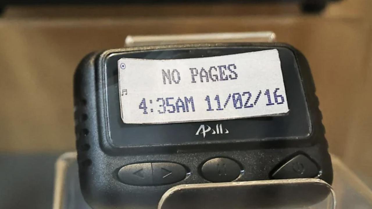 Profesi-profesi Ini Ternyata Masih Setia Pakai Pager Buat Komunikasi