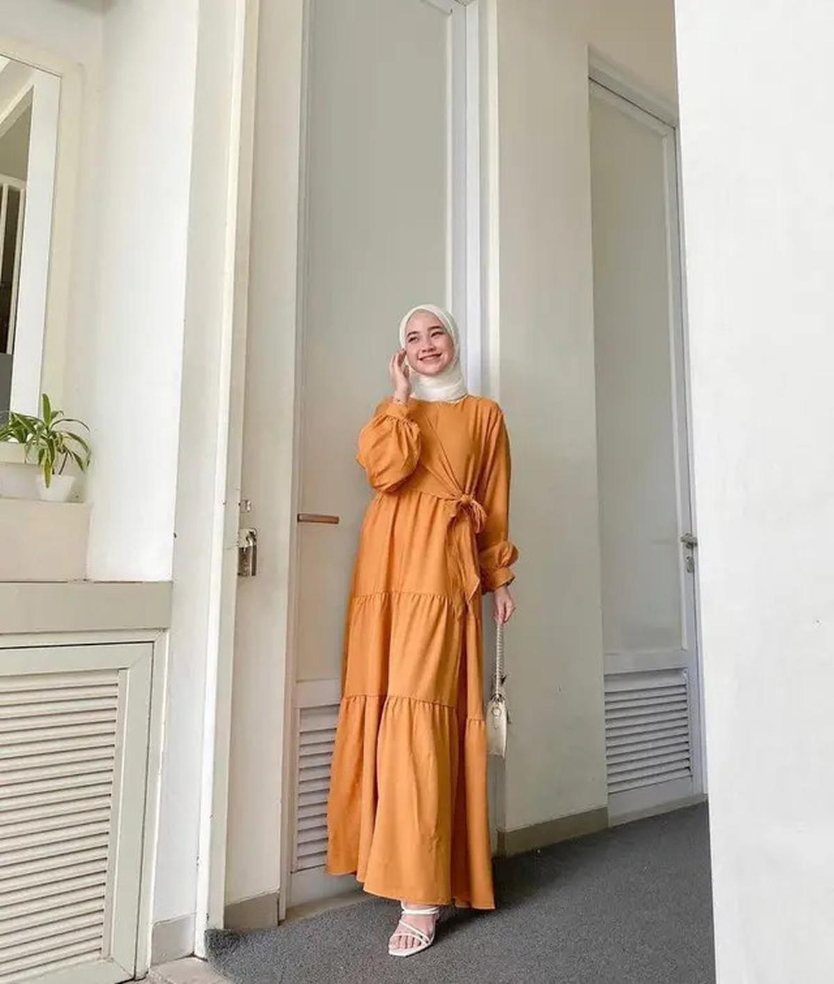 6 Model Gamis dengan Gaya Simpel tapi Mewah dan Cantik, Inspirasi Terbaru 2025
