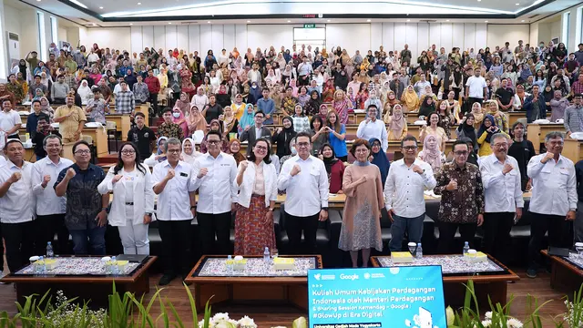 Mendag Berikan Kuliah Umum di UGM, Ajak Generasi Muda Dorong Diversifikasi Ekonomi