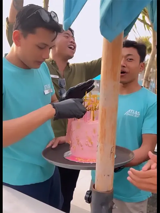 [Instagram/titi_kamall]