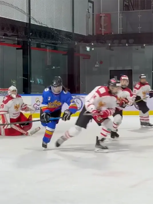 [Instagram/anjasmara]