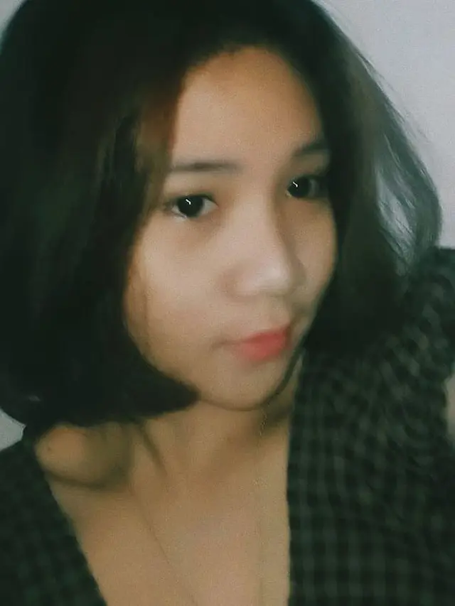 6 Potret Nada Azka, Seleb TikTok 'Kembaran' Nagita Slavina saat Muda