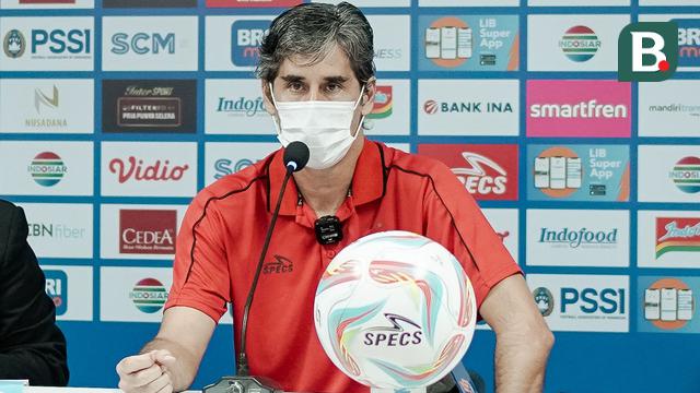 Laga Pekan ke-16 Antara Bali United FC lawan Persebaya Surabaya di Stadion I Wayan Dipta, Gianyar, Bali