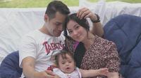 Liburan Asmirandah dan Jonas Rivanno (Sumber: Instagram/asmirandah89)