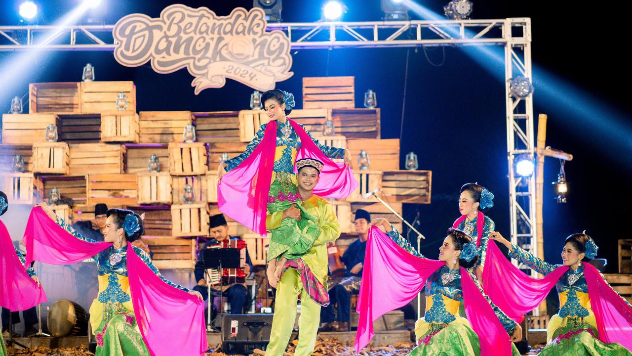 Mengenal Betandak Dangkong, Kesenian Tradisional Simbol Persatuan Masyarakat Kepulauan Riau