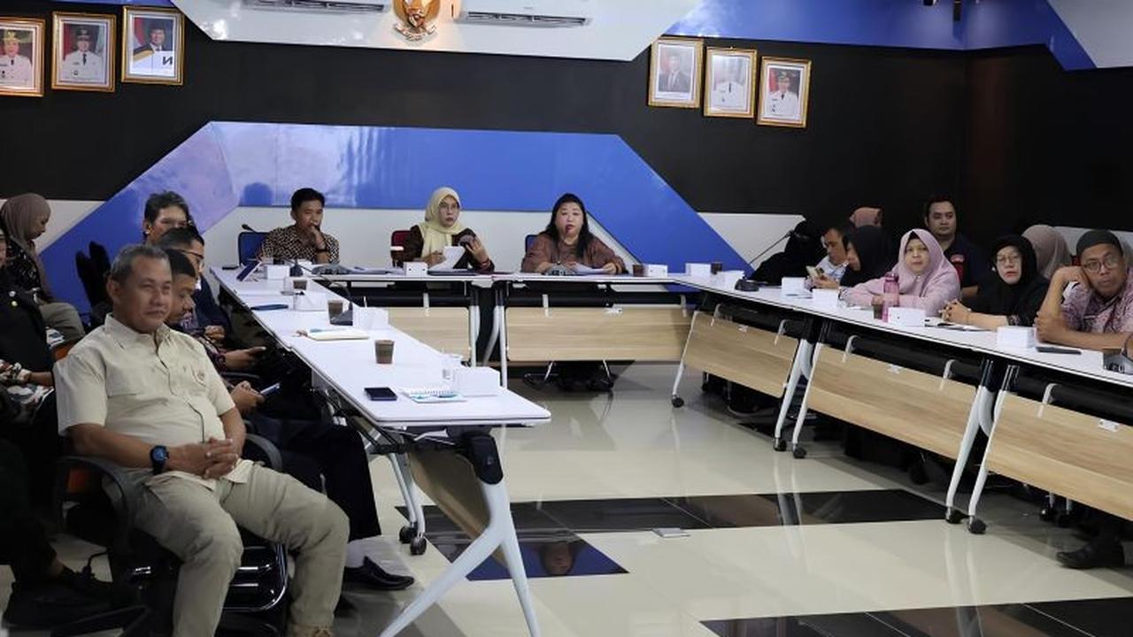 Atasi Kabel Semrawut Singkawang, Pemkot Minta Provider Gunakan Tiang Bersama
