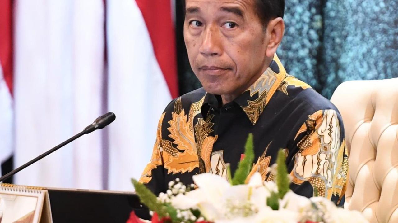 Jokowi pun meminta maaf kepada seluruh jajaran kabinet jika dirasa kinerjanya sebagai kepala negara kurang maksimal.&nbsp;Foto: BPMI Setpres