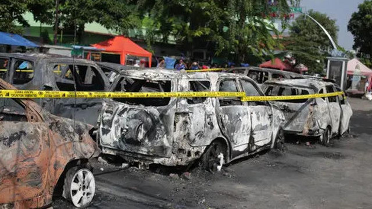 Malam Mingguan di Jaksel Titip Camry ke Valet, Malah Habis Terbakar