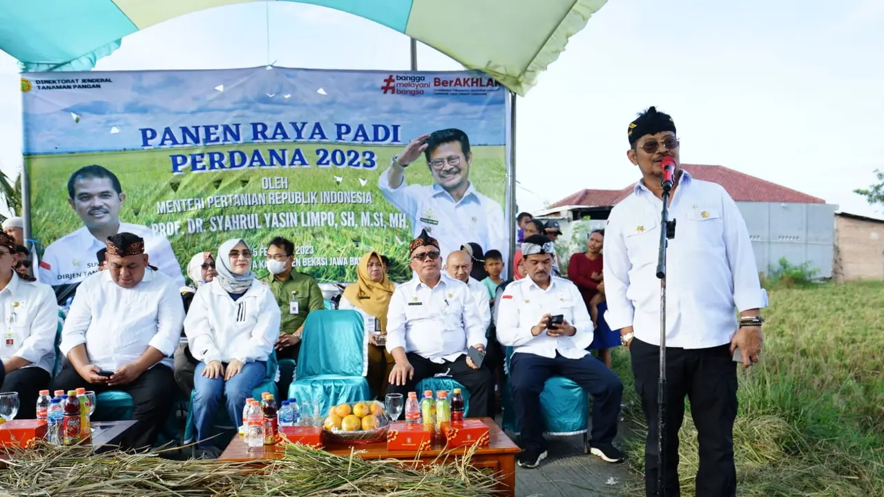Petani di Kabupaten Bekasi Sampaikan Pesan dan Harapan Setelah Berhasil Panen Melimpah