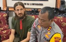 Menko Polhukam Pastikan KKB Tak Minta Imbalan saat Bebaskan Pilot Susi Air Kapten Philip