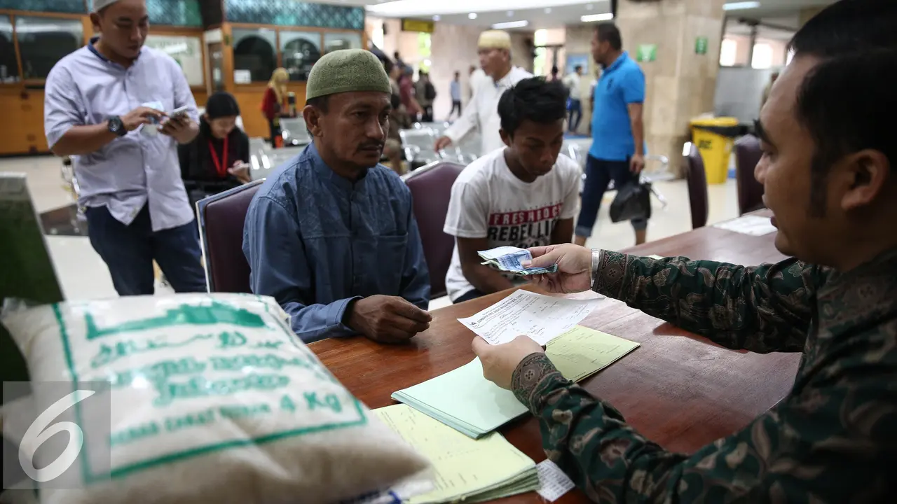 20160701- Pembayaran Zakat di Masjid Istiqlal-Jakarta-Faizal Fanani