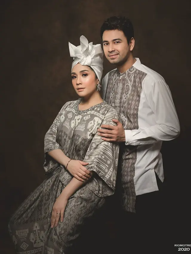 Raffi Ahmad dan Nagita Slavina. (Foto: Rio Motret dari Instagram @raffinagita1717)