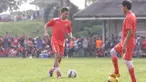 Persija menggelar latihan perdana di Lapangan POR Sawangan, Jawa Barat, Rabu (17/2/2016)WIB. Latihan ini guna untuk mempersiapkan fisik jelang dua turnamen yang akan diikuti Persija Jakarta.