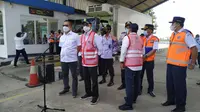 Menhub Cek Jembatan Timbang di Indramayu, Temukan Truk Kelebihan Beban