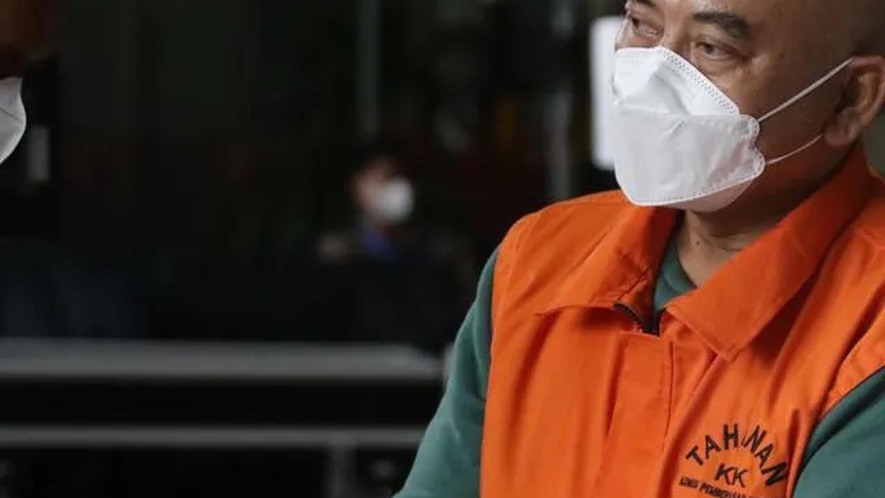 Jaksa menyebut, suap Rp4,1 miliar dari Lai Bui Min bertujuan agar Pemkot Bekasi membeli lahan Lai Bui Min di Jalan Bambu Kuning Selatan, Kelurahan Sepanjang Jaya, Kecamatan Rawalumbu, Kota Bekasi. Tanah seluas 14.339 meter persegi itu untuk pembangunan po