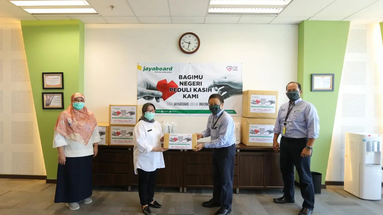Jayaboard Sumbang Ratusan APD untuk Tenaga Medis di Jakarta