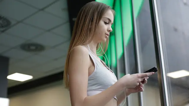 Membuatmu Sulit Move On