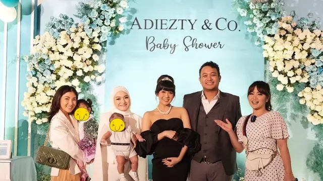 7 Potret Baby Shower Adiezty Fersa, Bertabur Bintang