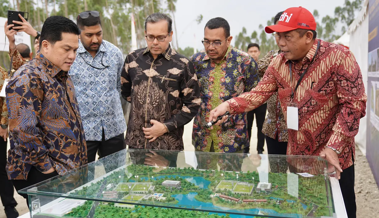 Erick mengatakan pembangunan TC seluas 34,5 hektare ini juga mendapatkan dukungan penuh dari Kementerian Pekerjaan Umum dan Perumahan Rakyat (PUPR) terkait infrastruktur pendukung dan pembebasan lahan senilai Rp 90 miliar melalui APBN. (Biro Pers Kepresidenan)