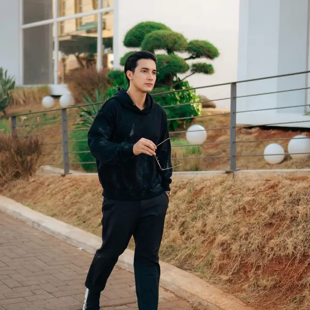 Junior Roberts. (Foto: Dok. Instagram @juniorrobertss)