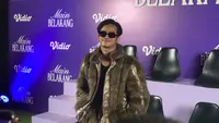 Kevin Ardilova Ditantang Jadi CEO Kalem di Serial Vidio Main Belakang, Aslinya Pecicilan