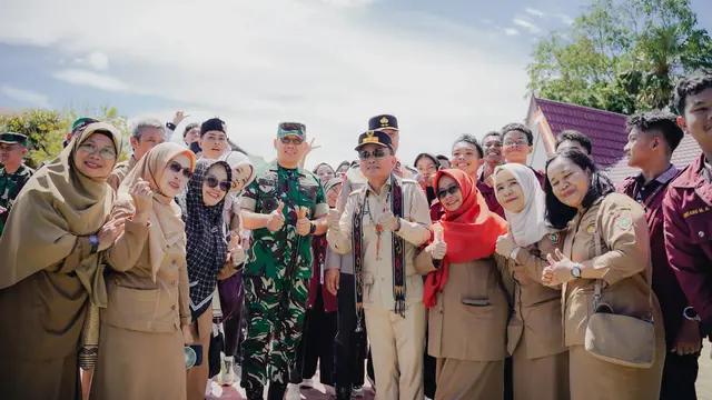 Motivasi 30 Ribu Siswa Baru, Gubernur Kalteng Agustiar Komitmen Beri Pendidikan Gratis Siswa dari Keluarga Berpenghasilan Rendah
