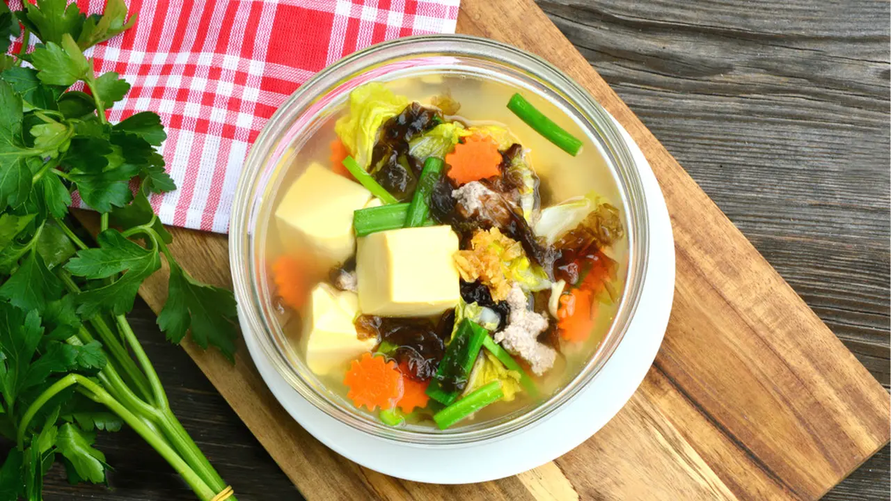 sop sayur tahu