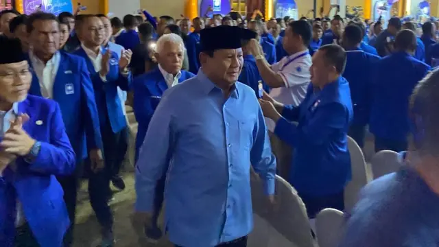 Presiden Indonesia terpilih Prabowo Subianto menghadiri Bimtek dan Rakornas Partai Amanat Nasional (PAN) di JW Luwansa, Kuningan Jakarta Selatan, Kamis (9/5/2024).