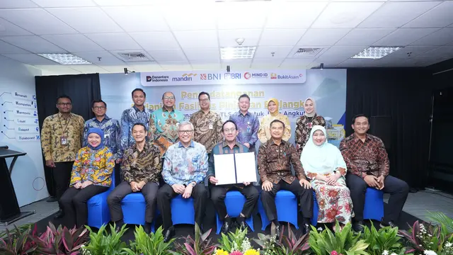 PT Bukit Asam Tbk (PTBA) tengah mempercepat realisasi proyek strategis pembangunan fasilitas Coal Handling Facility (CHF) dan Train Loading Station (TLS) 6–7 pada jalur angkutan batu bara. (Foto: Bukit Asam)