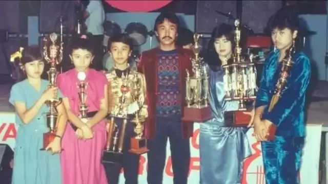 Melly Goeslaw dan Nike Ardilla (Instagram/nikeardillaofficial)