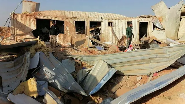 Serangan AS ke pangkalan milisi Irak di Suriah dan Iran.