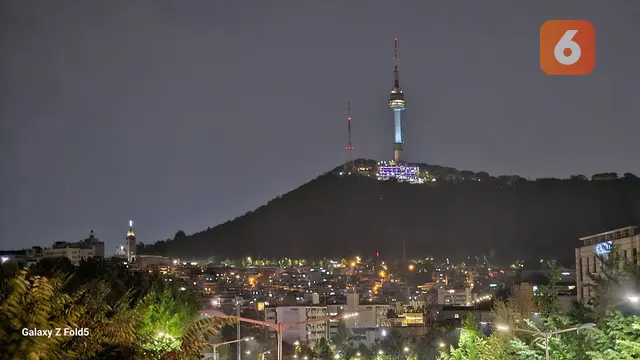 Hasil foto malam hari dengan Night Mode di Samsung Galaxy Z Fold5 (Liputan6.com/Giovani Dio Prasasti)