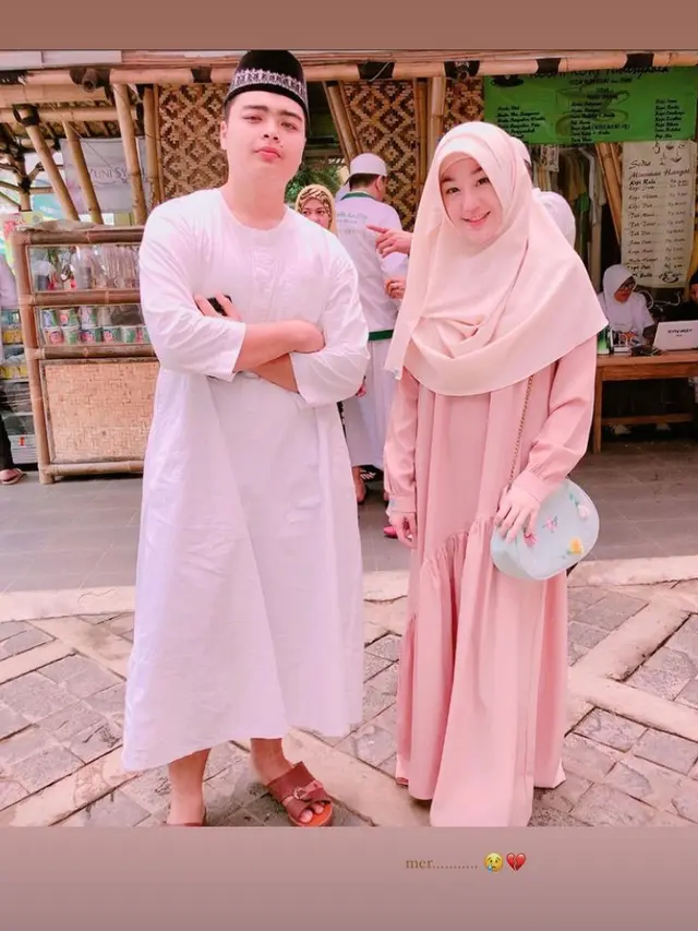 Unggahan Larissa Chou bersama Ameer Azzikra. (Foto: Instagram @larissachou)