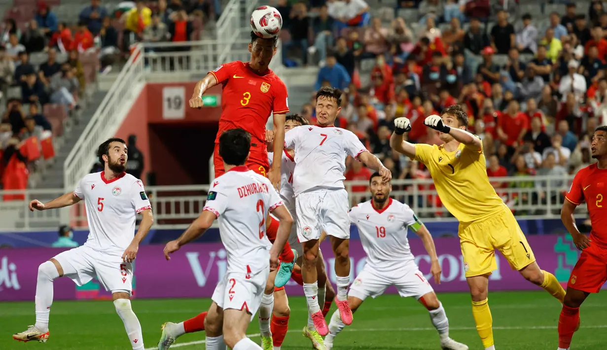 Pertandingan berakhir dengan skor 0-0. (KARIM JAAFAR/AFP)