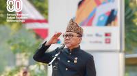 Menteri Koordinator Bidang Pangan (Menko Pangan) Zulkifli Hasan memimpin upacara di Kantor Kemenko Pangan, Sabtu (17/8/2025) pagi. (Instagram @zul.hasan)