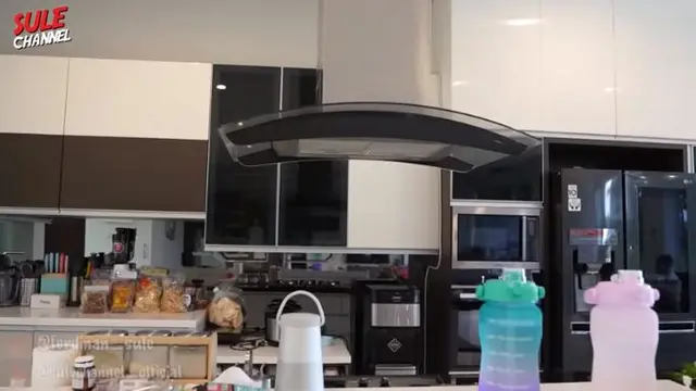 Potret rumah mewah Doni Salmanan