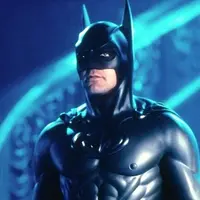 George Clooney di Batman and Robin (1997).