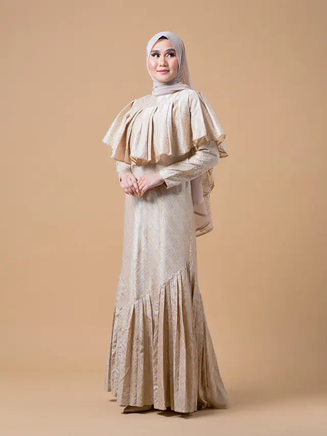 Model Gamis Brokat Ibu-Ibu Terbaru
