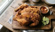 Cara Goreng Ayam Utuh agar Matang Merata Luar Dalam, Tidak Gosong dan Tetap Juicy